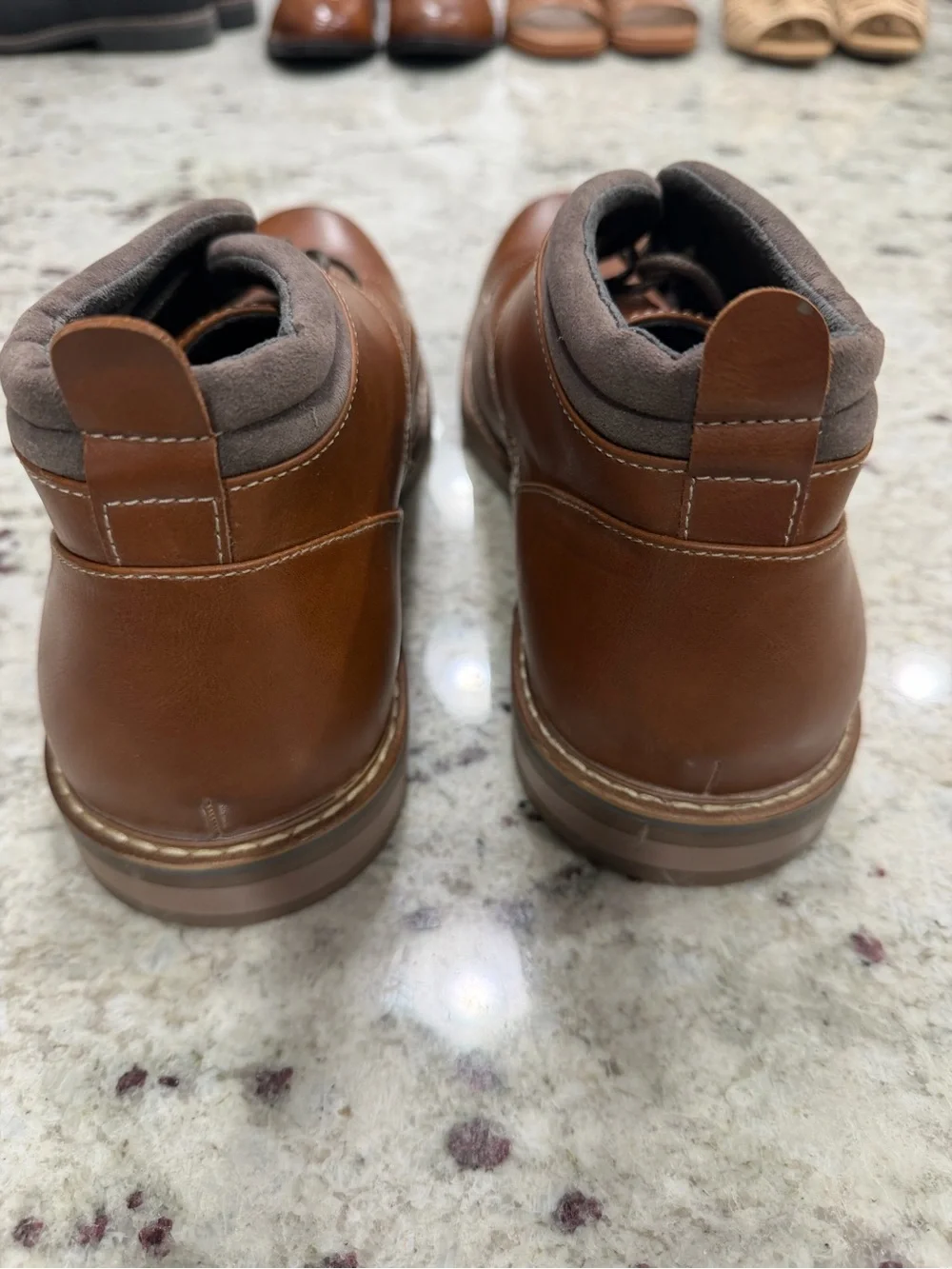Freeman￼ classic brown